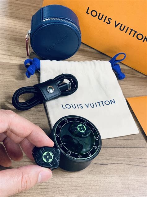 etui airpods 2 louis vuitton|Louis Vuitton horizon earbuds.